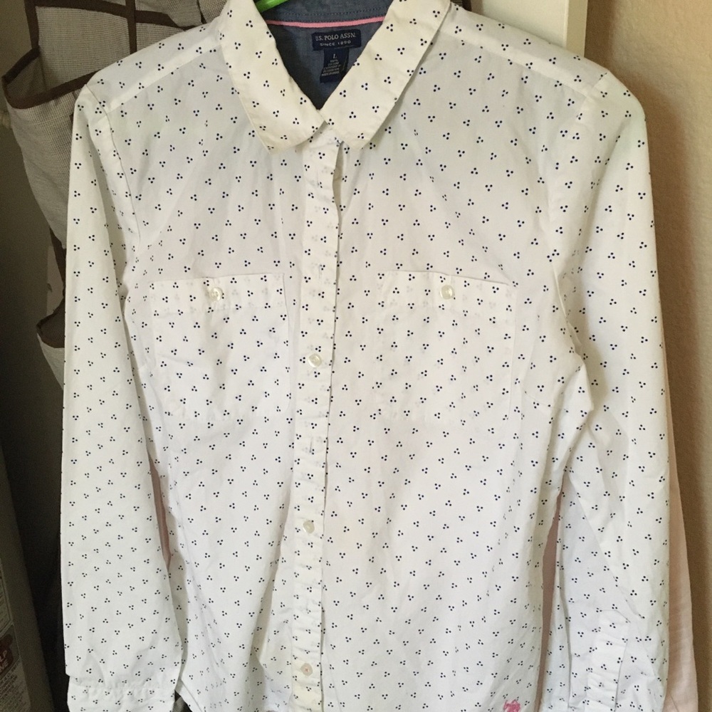 US Polo ASSN button down collared shirt